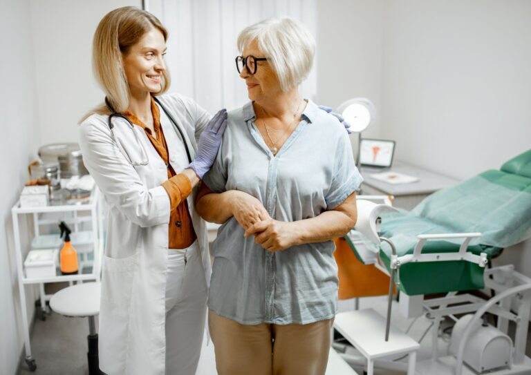 Menopausia precoz: cómo afecta a la salud de la mujer y qué hacer al respecto